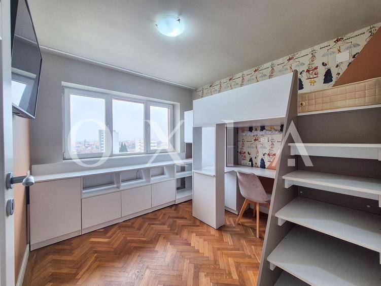 Apartament cu 3 camere semidecomandat, mobilat în Iosefin
