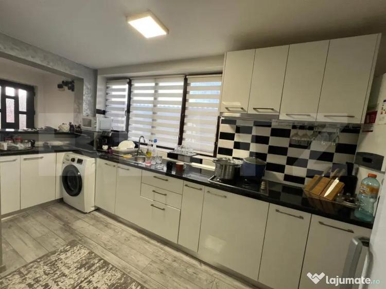 Casă cu 5 camere cu Teren 155 Mp în Brestei
