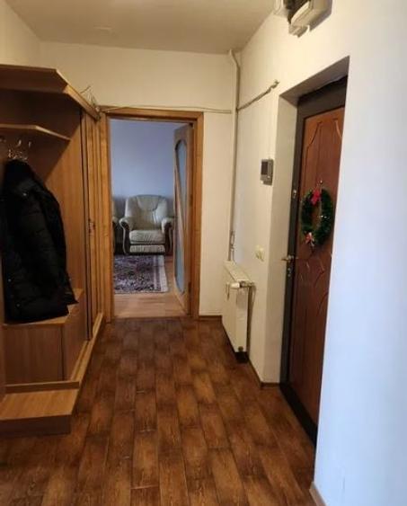 Apartament cu 2 camere decomandat, mobilat în 13 Septembrie — fotografia 3