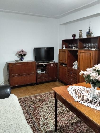 Inchiriez apartament