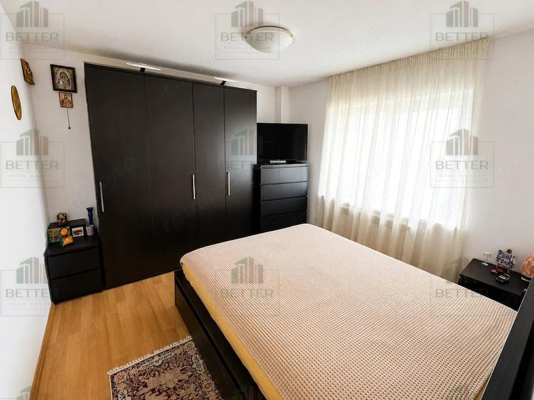 Apartament cu 3 camere decomandat în Sud