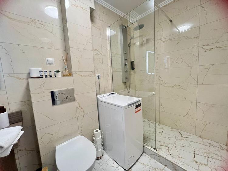Apartament cu 2 camere semidecomandat, mobilat în Dâmbul Rotund