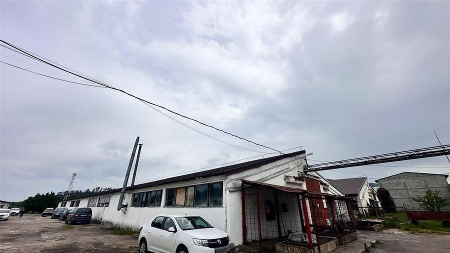 Spațiu industrial, de 6,000 mp, în Teliu