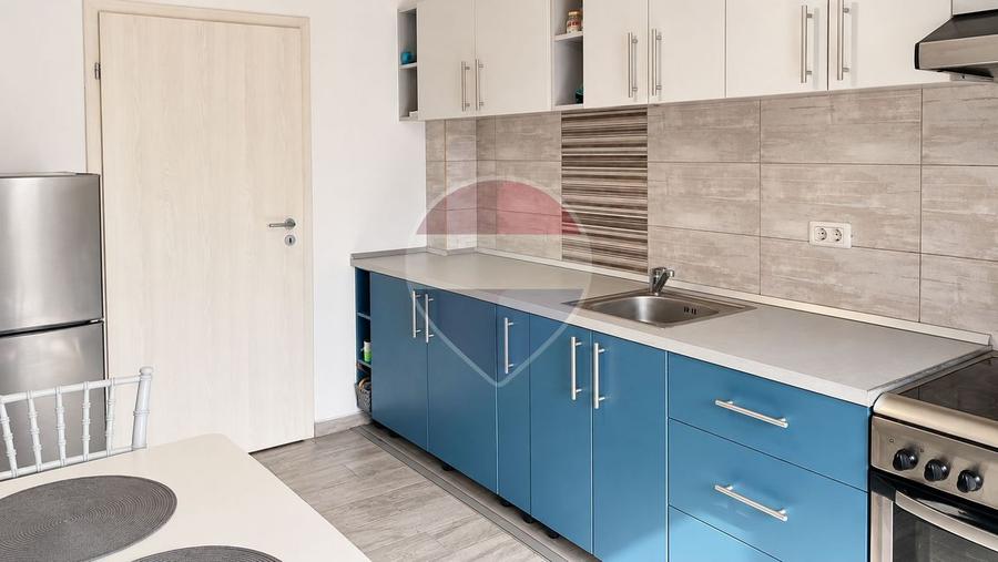 Apartament cu 2 camere decomandat în Periferie