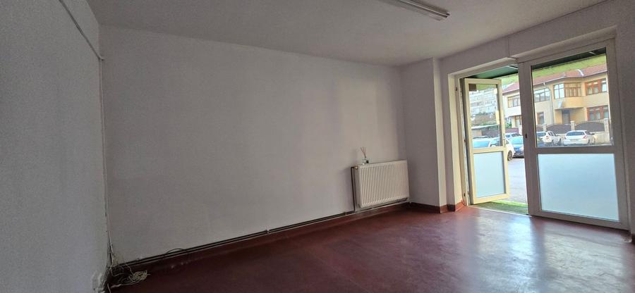 Vânzare apartament 3 camere , parter, micro 5 Târgoviște - 6