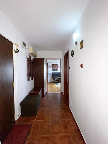 Apartament cu 2 camere decomandat, mobilat în Aradul Nou