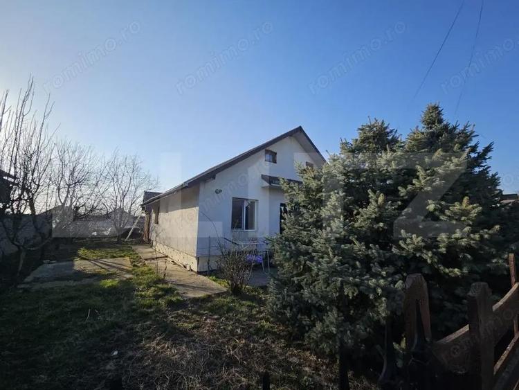 Casă cu 3 camere cu Teren 500 Mp în Holboca
