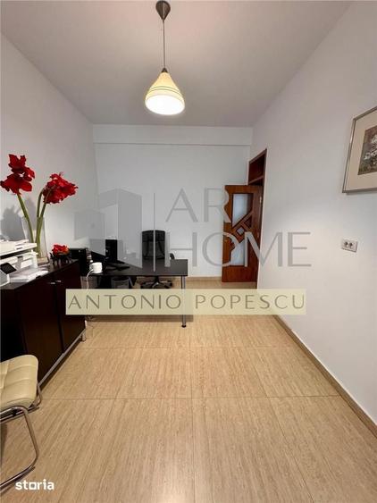 Casă cu 7 camere cu Teren 212 Mp în Ana Ipătescu