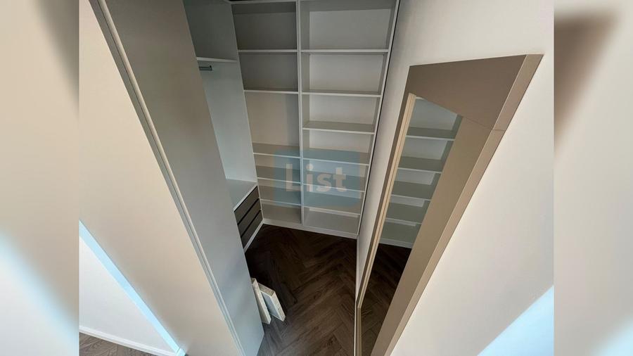 Apartament cu 3 camere semidecomandat în Gheorgheni
