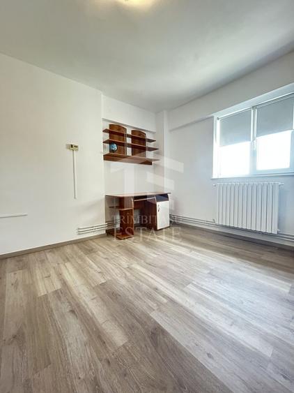 Apartament cu 4 camere semidecomandat, mobilat în ICIL