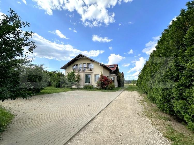 Casă individuală cu 7 camere cu Canalizare în Câmpia Turzii