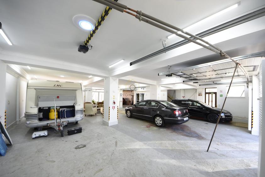 Spațiu comercial, de 270 mp, în Străulești