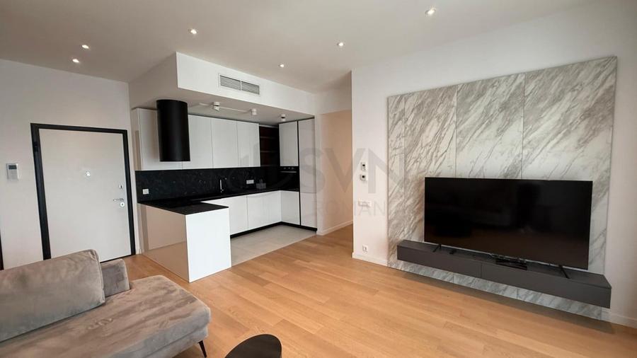 Apartament cu 3 camere semidecomandat, mobilat în Floreasca