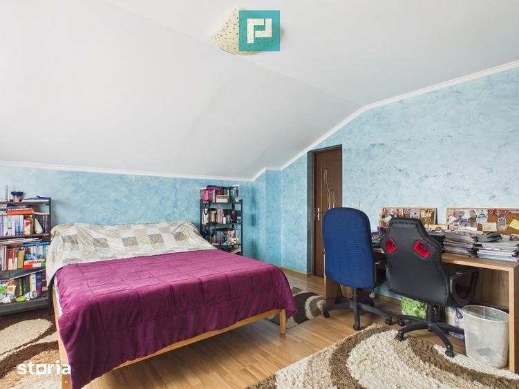 Casă cu 6 camere cu Teren 619 Mp în Central