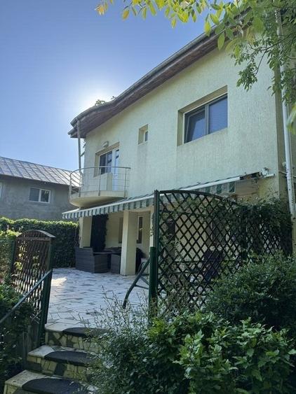Casă individuală cu 5 camere cu Piscina în Bragadiru