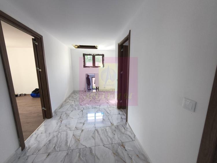 Casă cu 5 camere cu Teren 120 Mp în Berceni