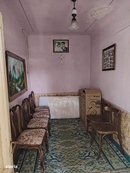 Casă cu 4 camere cu Teren 741 Mp în Podari