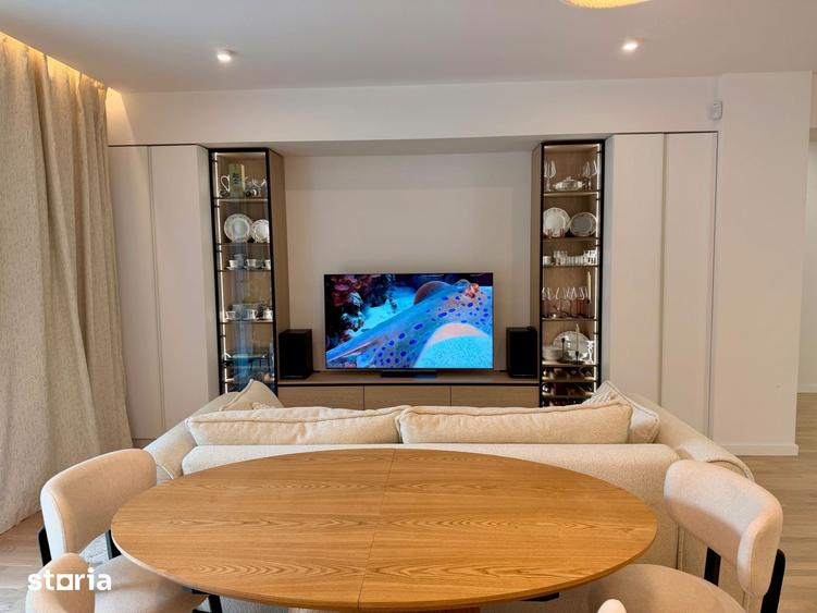 Apartament cu 4 camere în Central