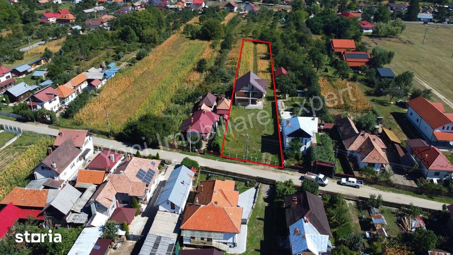 Casă cu 5 camere cu Teren 2351 Mp în Albești