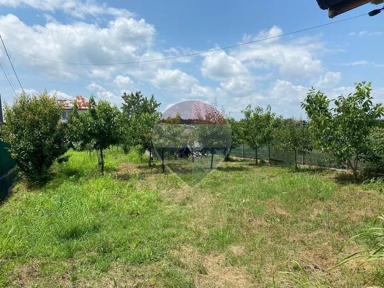 Teren Construcții intravilan de 525 mp, în Gulia