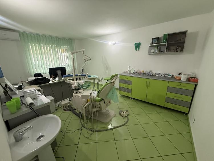 Apartament cu 2 camere decomandat, mobilat în Pelican