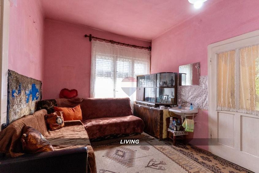 Casă individuală cu 2 camere cu Teren 200 Mp în Griviței