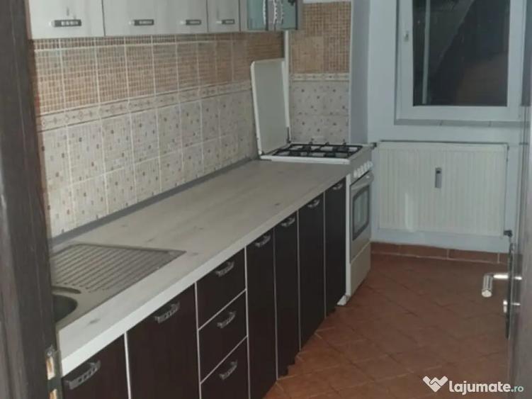 Vitan mall banu udrea etaj 2 - Bucuresti (Bucuresti-Ilfov) - 2