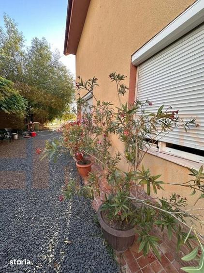 Casă cu 5 camere cu Teren 750 Mp în Central
