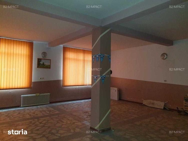 Casă cu 4 camere cu Teren 670 Mp în Vadu Moldovei