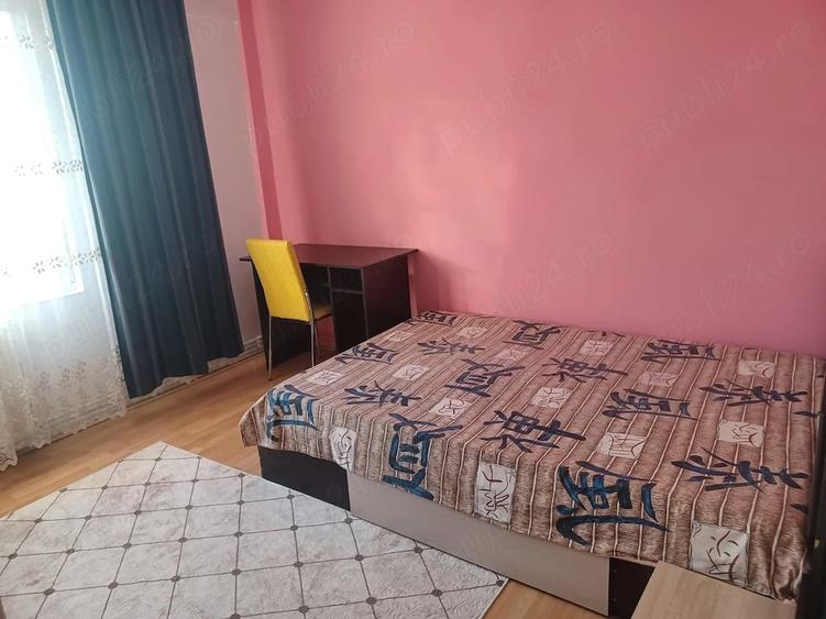 Apartament cu 2 camere decomandat în Tudor