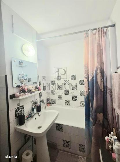 Apartament cu 2 camere semidecomandat în Dâmbovița