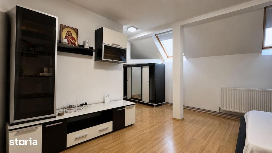 Garsonieră în Ciarda Roșie
