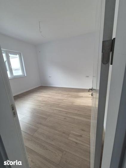 Casă cu 4 camere cu Teren 165 Mp în Central