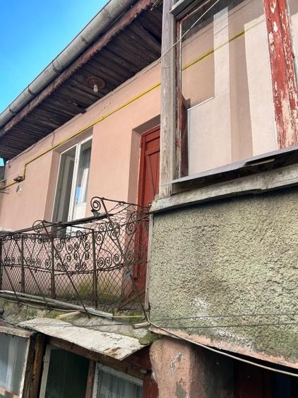 Casă cu 2 camere cu Canalizare în Grivița