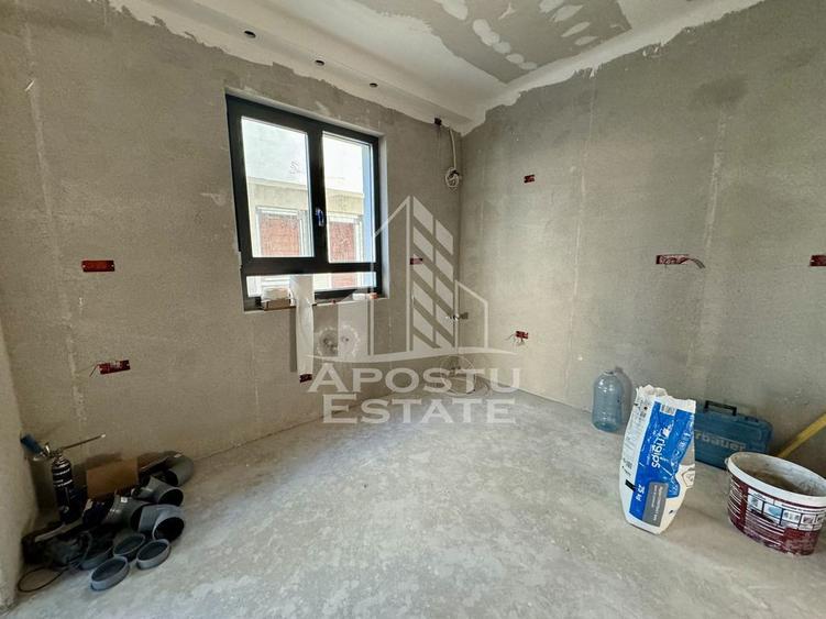 Casă cu 5 camere cu Canalizare în Chișoda