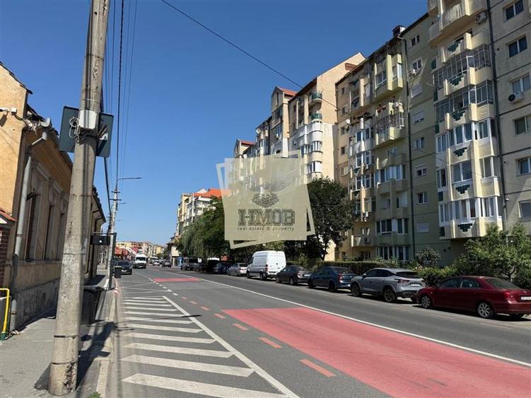 Apartament cu 3 camere decomandat, mobilat în Terezian