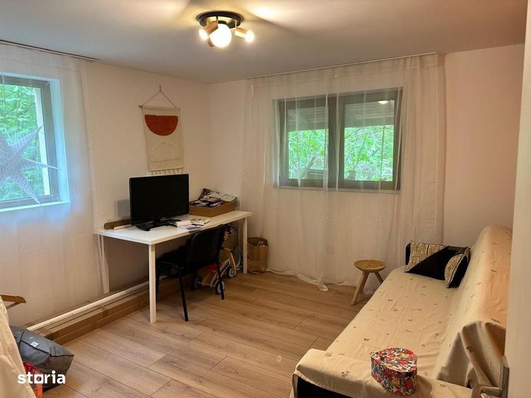 Casă cu 4 camere în Drajna