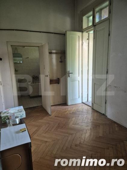 Casă cu 3 camere cu Teren 400 Mp în Central