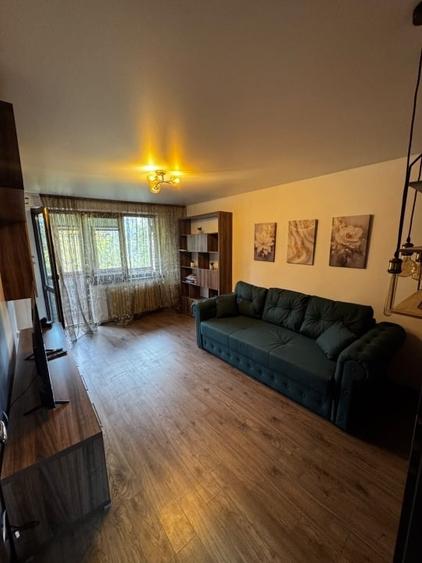 Apartament cu 2 camere decomandat, mobilat în Micro 17
