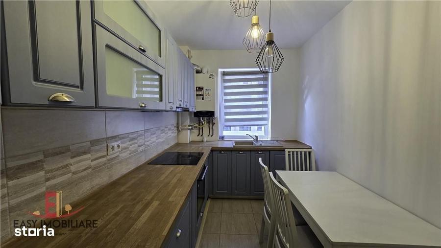 Apartament cu 2 camere decomandat în Central