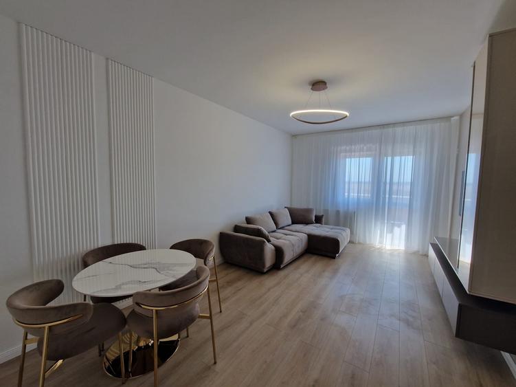 Apartament cu 2 camere decomandat în Runcu