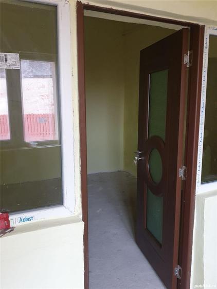 Casă cu 4 camere în Gura Ocniței