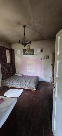 Casă cu 3 camere în Sud