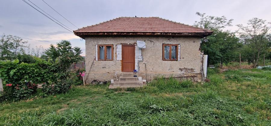 Casă cu 2 camere în Săpoca