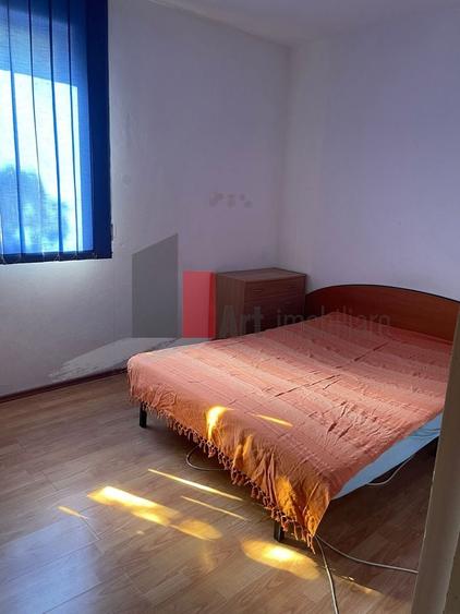 Apartament cu 2 camere semidecomandat în Drumul Taberei