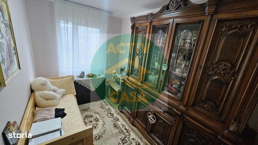 Apartament cu 3 camere în Sud
