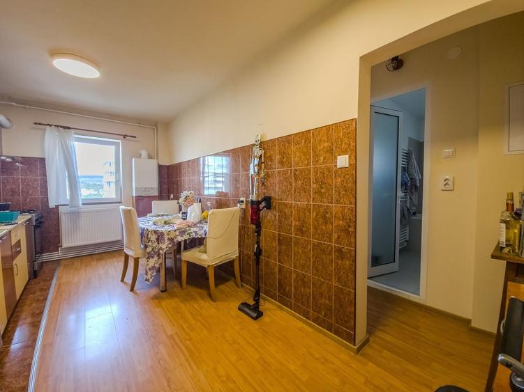 Apartament cu 2 camere, decomandat, etaj 4 din 8, Cartierul Manastur - 6