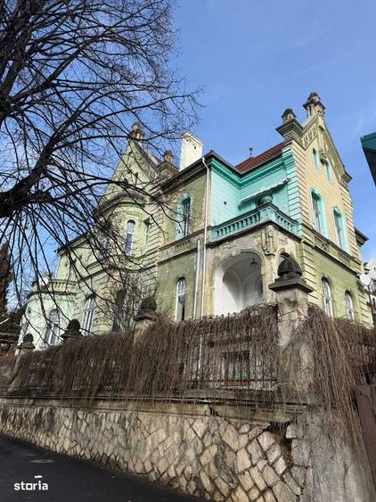 Garsonieră în Schei