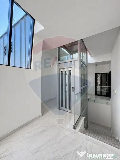 Spațiu comercial, de 573 mp, în Calea Victoriei