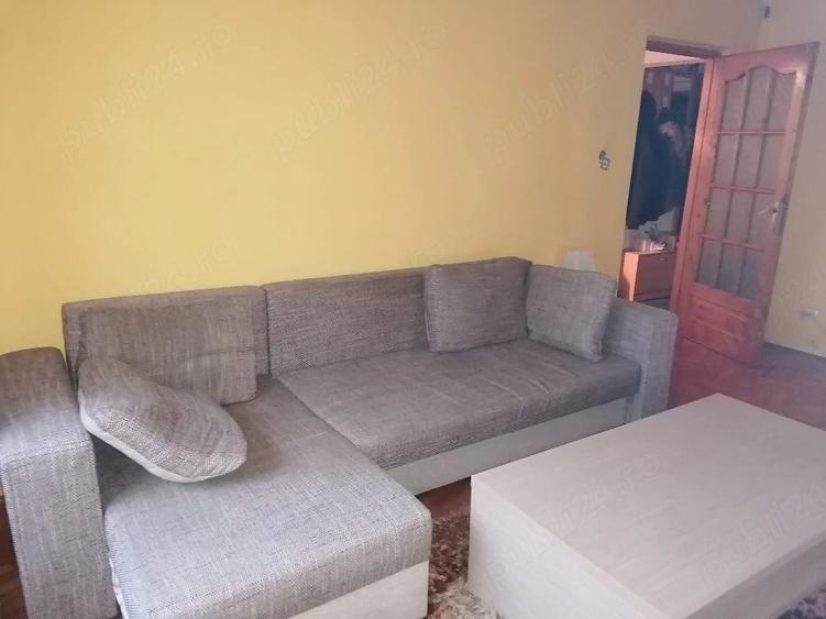 Apartament cu 3 camere decomandat în Mehala